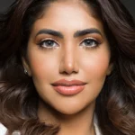 عدسة سيليبرتي نور