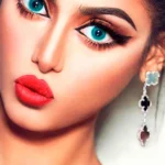 عدسة شايلا فيروزية