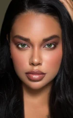 عدسة أنستاتك فونستا