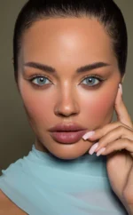 عدسة أديكت بلو