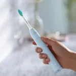 ⁦فرشاة أسنان فيليبس سونيك سلسلة 2100⁩ - الصورة ⁦2⁩