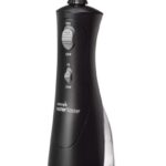 جهاز تنظيف الأسنان بالماء اللاسلكي ووتربيك بلس - أسود